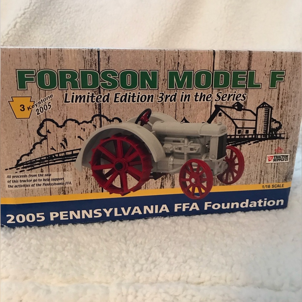 ERTL Collectables-Vintage-2005 Pennsylvania FFA Foundation Fordson Model F -1/16